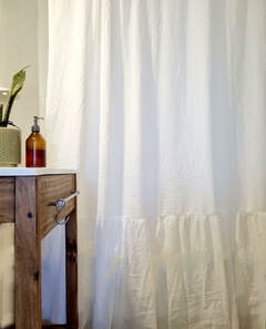 Imagen de Cortina para baño FLORENTINA en GASA 2x2