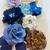 Flor de papel personalizada. Modelo exclusivo Darlene Artesanatos.  Lindas Flores pequenas para decoração de festas, letras, painéis, scrapbook e muito mais.  Chegou a delicadeza e qualidade que faltava na sua decoração.  Trabalhamos com papéis de qualida