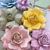 Flor de papel personalizada. Modelo exclusivo Darlene Artesanatos.  Lindas Flores pequenas para decoração de festas, letras, painéis, scrapbook e muito mais.  Chegou a delicadeza e qualidade que faltava na sua decoração.  Trabalhamos com papéis de qualida