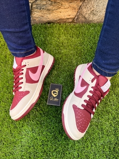 Nike DUNK • Rosa/Vinho - Gu Store