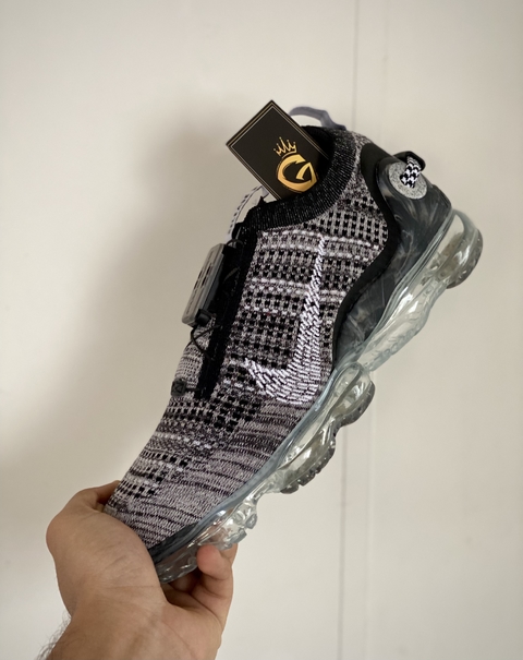 Vapor Max Flyknit • Cinza - comprar online