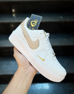 Air Force • Branco/Bege na internet