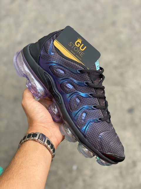 Vapor Max Plus • Preto/Roxo - comprar online