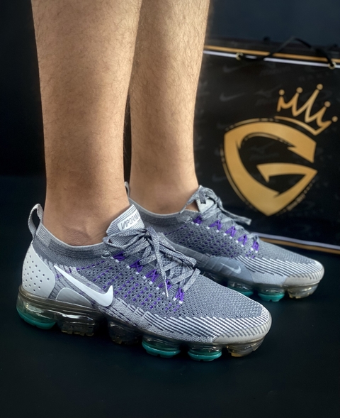 Vapor Max 2.0 • Cinza/Branco - comprar online