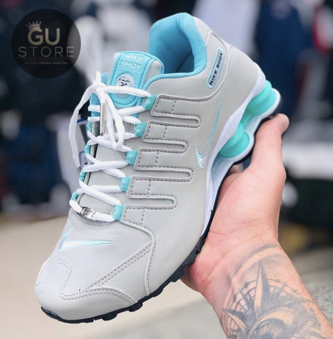 Nike Shox NZ • Cinza/Verde Agua