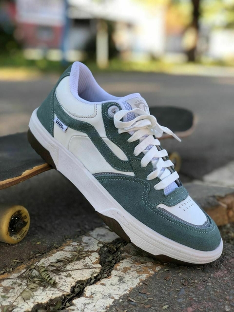 Vans Rowan