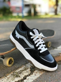 Vans Rowan