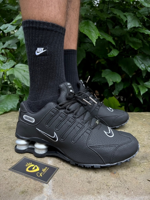 Nike Shox NZ • Preto/Prata - comprar online