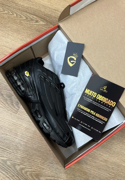 Air Max Plus 3 • Preto