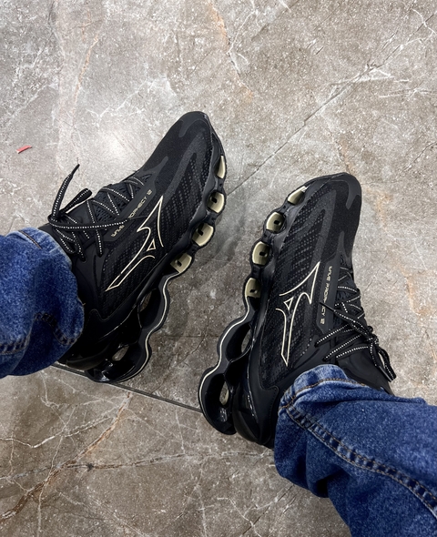 Wave Prophecy 12 • Preto/Dourado