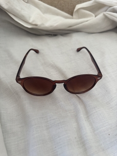 Gafas marrones circulares - comprar online