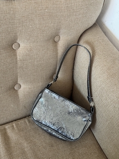 Cartera bananita metallic en internet