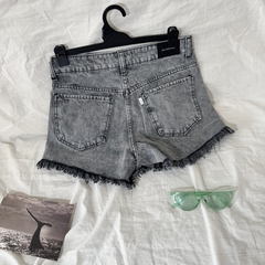 Imagen de Short jean desflecado black