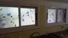 Vinilo esmerilado impreso "AZULINA"