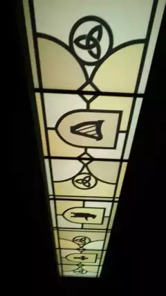 Vinilo Transparente Impreso con Diseño Personalizado para Bar Saint Gallen - Esmerilados Córdoba