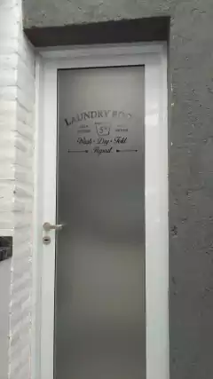 Vinilo Esmerilado impreso "LAUNDRY I" - comprar online