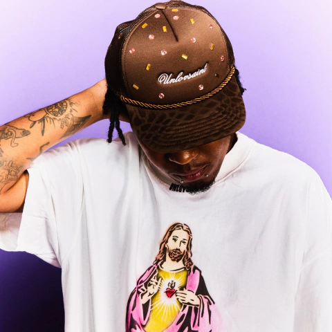 Trucker UMS x UNLOVSAINT Scale - comprar online