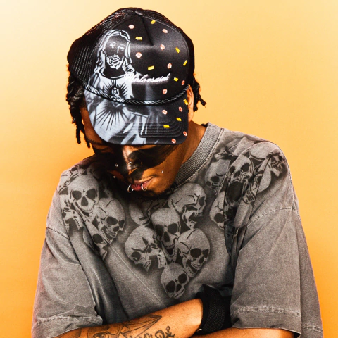 Trucker UMS x UNLOVSAINT Christ - comprar online