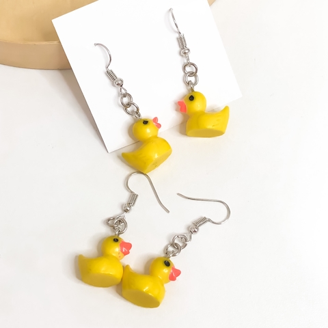 Brinco Patinho na lagoa