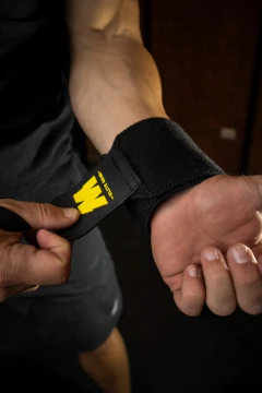 MUÑEQUERA PREMIUM MMEDD - MORE PROTECTION + - YELLOW - comprar online