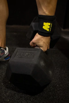 MUÑEQUERA PREMIUM MMEDD - MORE PROTECTION + - YELLOW