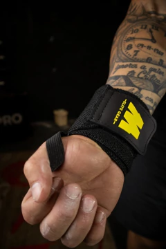 Imagen de MUÑEQUERA PREMIUM MMEDD - MORE PROTECTION + - YELLOW