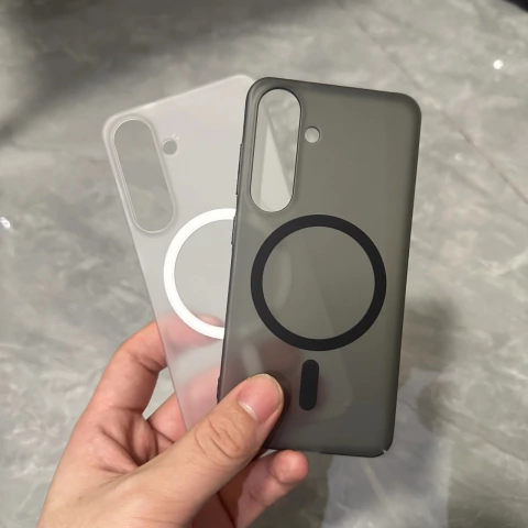 FUNDA MAGNETICA ULTRAFINA SEMITRANSPARENTE SAMSUNG S24 S24 FE S24 PLUS - comprar online