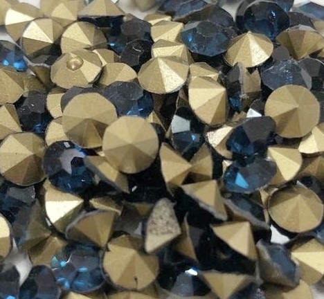 COD 6657 - Pedra de Strass SS22 Montana - 10 Unidades