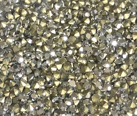 COD 2839 - Pedras de Strass SS10/PP21 Labrador (Prata) - 30 Unidades