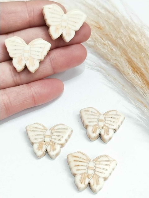 COD 2243 - Borboleta Passante 24mm Howlita Bege - 2 Unidades