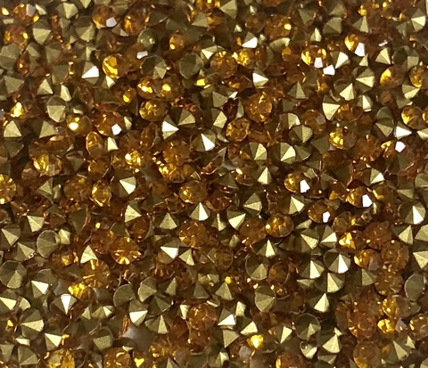 COD 2843 - Pedras de Strass SS10/PP21 Topaz - 30 Unidades.