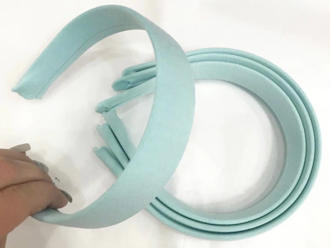 COD 7201 - Tiara 30mm Suplex Azul Bebê - Unidade