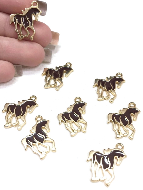 COD 7451 - Pingente Cavalo Marrom Esmaltado - Unidade