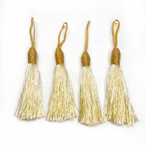 COD 9059 - Tassel de Luxo 9,0cm Creme - Unidade