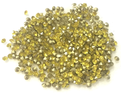 COD 554 - Pedra de Strass SS12/PP24 Citrine - Pacote com 30 pedras.