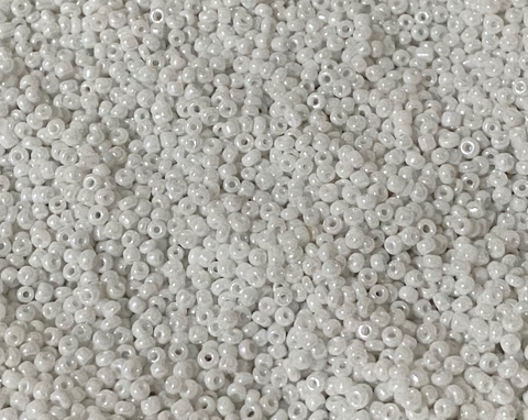 COD 4404 - Miçanguinha Chinesa Branco Perolado - 10 gramas