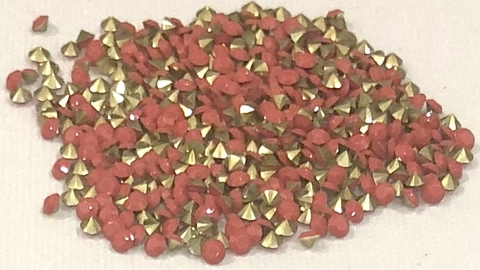 COD 2684 - Pedras de Strass SS12/PP24 Coral - Pacote com 30 Pedras