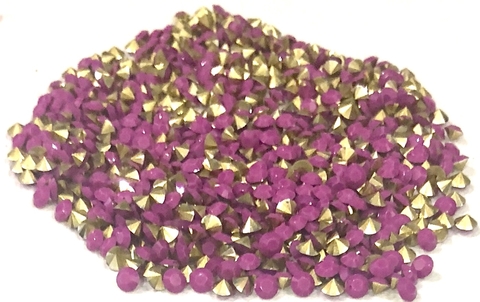 COD 2681 - Pedras de Strass SS12/PP24 Fuchsia Candy - Pacote com 30 Pedras