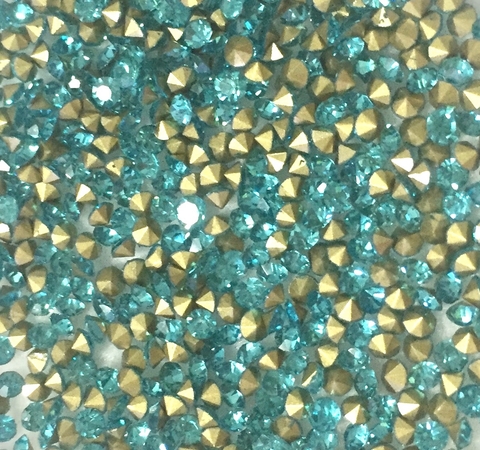 COD 559 - Pedra de Strass Ss10/Pp21 - 30 unidades