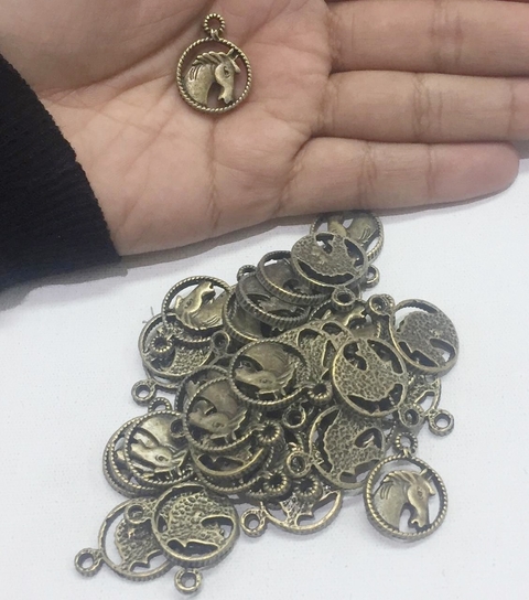 COD 4954 - Pingente Medalha Cavalo - Unidade