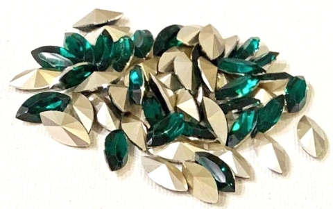 COD 3945 Chaton Base Côncava 7x15 Navete - 2 Unidades