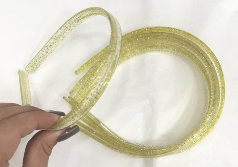 COD 7185 - Tiara de Acrilico Com Glitter 10mm Dourado Claro - Unidade