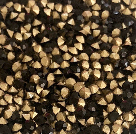 COD 2831 - Pedras de Strass SS10/PP21 JET (Preto) - 30 Unidades