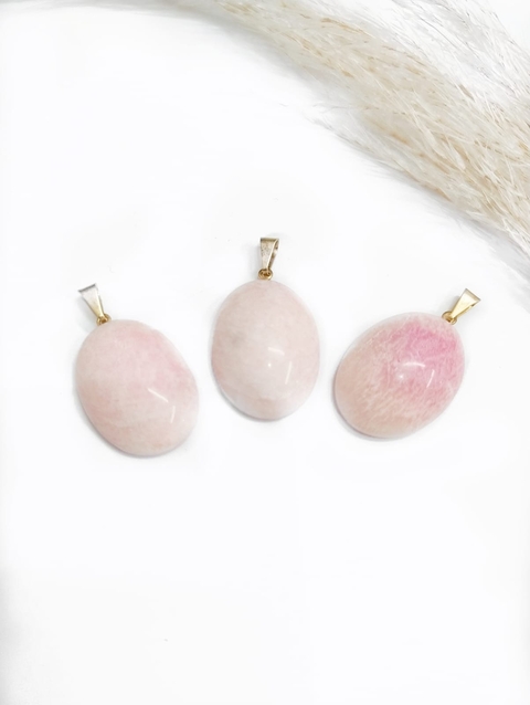 COD 8408 - Pingente de Pedra Natural 2.7x1.8 Quartzo Rosa - Unidade