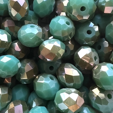 COD 2286 - Cristal 6mm Verde Aturquesado Irizado - Aprox. 90 Pedras