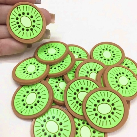 COD 7150 - Pingente Emborrachado 35mm Kiwi - Unidade