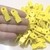 COD 7411 - Prendedor de Chupeta Amarelo - 2 unidades