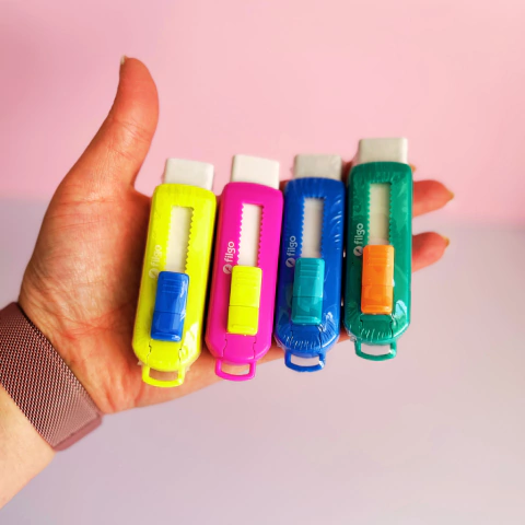 Goma de borrar retráctil