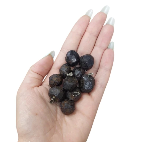 Pingente de Granada Bruta - Energia, Força e Proteção