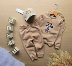 Conjunto moletom baby gucci na internet